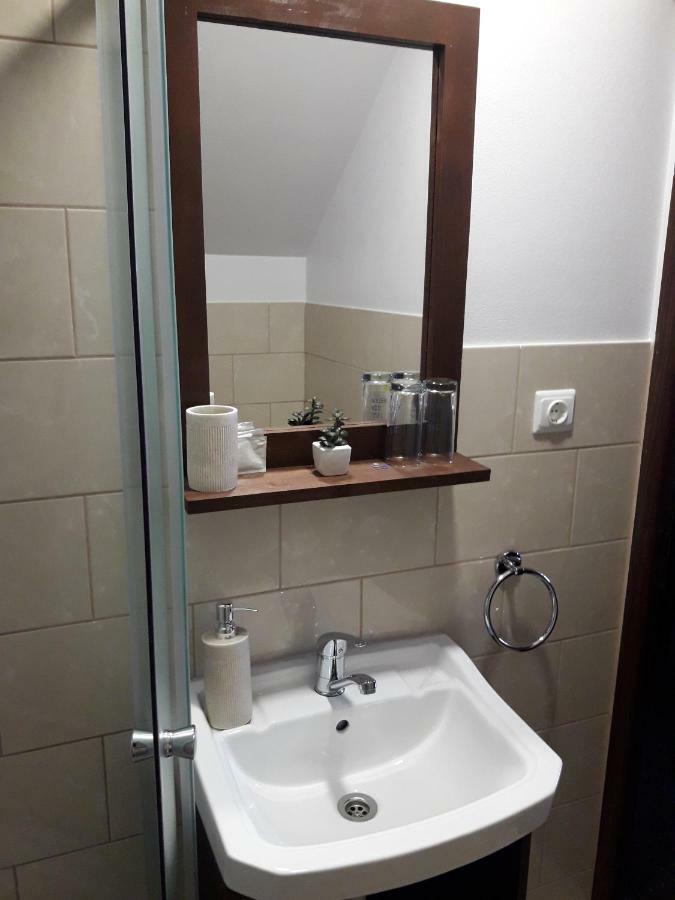 Oravitza Inn Oravita Bagian luar foto